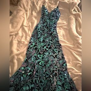 black, purple and blue prom dress. size 8/ medium. brand: NOX Anabel.